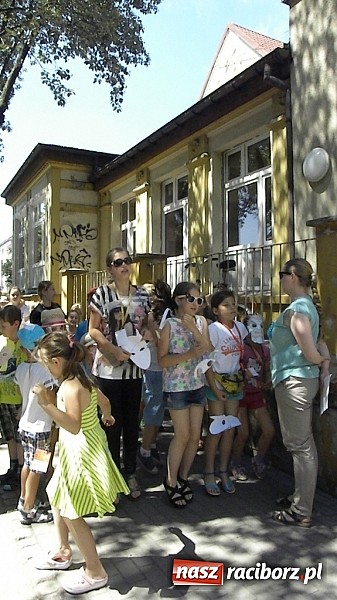 Zdjęcie w galerii na portalu naszraciborz.pl: Lato w bibliotece. Z wizytą u mieszkańców Śródziemia wiadomości z regionu