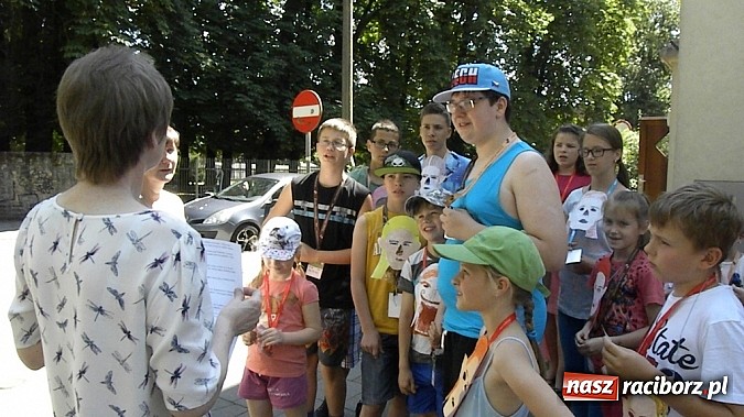 Zdjęcie w galerii na portalu naszraciborz.pl: Lato w bibliotece. Z wizytą u mieszkańców Śródziemia wiadomości z regionu