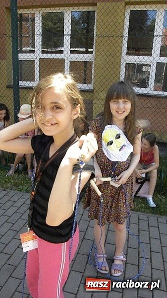 Zdjęcie w galerii na portalu naszraciborz.pl: Lato w bibliotece. Z wizytą u mieszkańców Śródziemia wiadomości z regionu