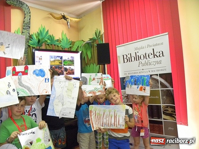 Zdjęcie w galerii na portalu naszraciborz.pl: Lato w bibliotece. Z wizytą u mieszkańców Śródziemia wiadomości z regionu