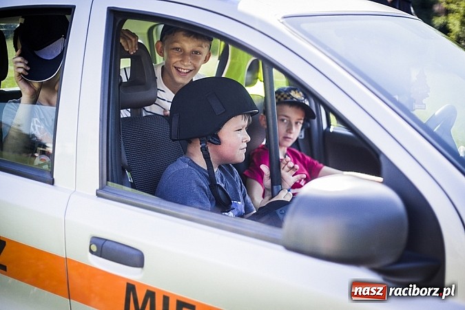 Zdjęcie w galerii na portalu naszraciborz.pl: Moc atrakcji na festynie policyjnym wiadomości z regionu