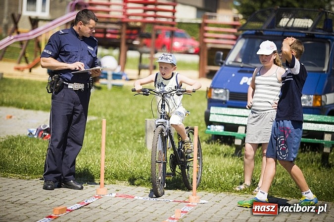 Zdjęcie w galerii na portalu naszraciborz.pl: Moc atrakcji na festynie policyjnym wiadomości z regionu