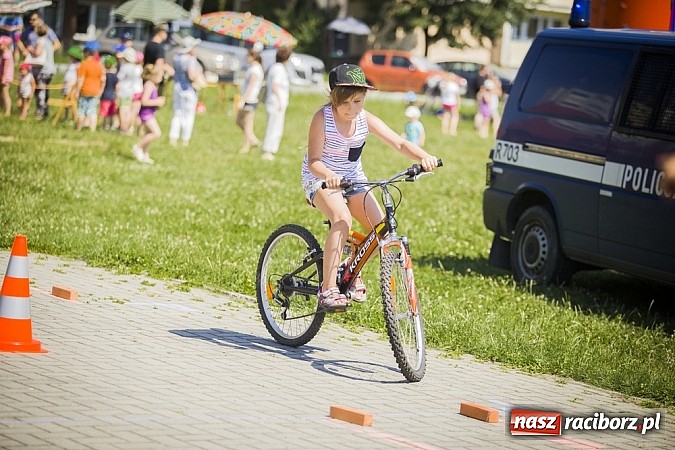 Zdjęcie w galerii na portalu naszraciborz.pl: Moc atrakcji na festynie policyjnym wiadomości z regionu
