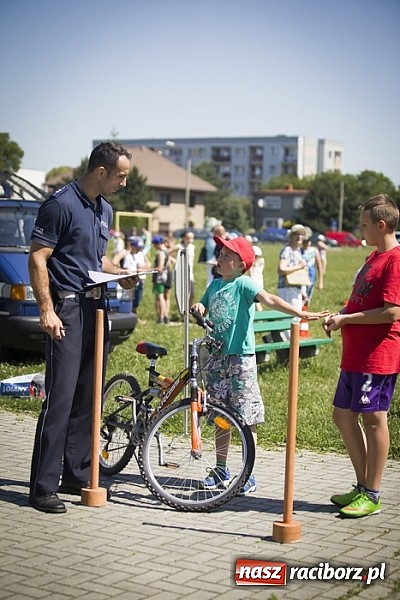 Zdjęcie w galerii na portalu naszraciborz.pl: Moc atrakcji na festynie policyjnym wiadomości z regionu