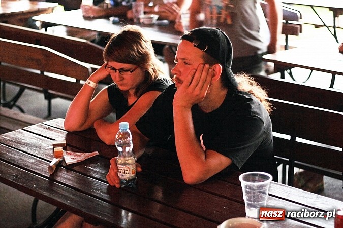 Zdjęcie w galerii na portalu naszraciborz.pl: W Olzie w klimatach reggae i rocka rozpoczęto wakacje wiadomości z regionu