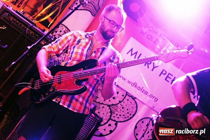 Zdjęcie w galerii na portalu naszraciborz.pl: W Olzie w klimatach reggae i rocka rozpoczęto wakacje wiadomości z regionu