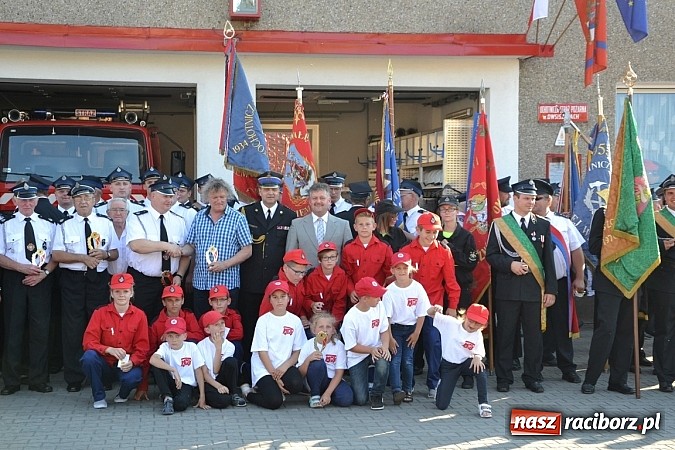 Zdjęcie w galerii na portalu naszraciborz.pl: Owsiszcze świętują 90-lecie swojej OSP  wiadomości z regionu