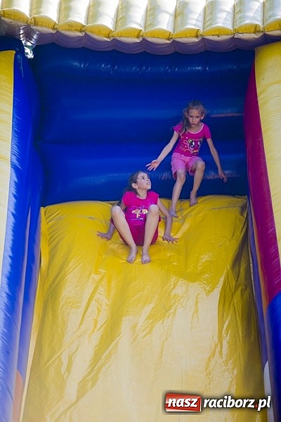 Zdjęcie w galerii na portalu naszraciborz.pl: Krzysztof Krawczyk i Zbigniew Wodecki gwiazdami 115. urodzin Banku Spółdzielczego w Raciborzu wiadomości z regionu