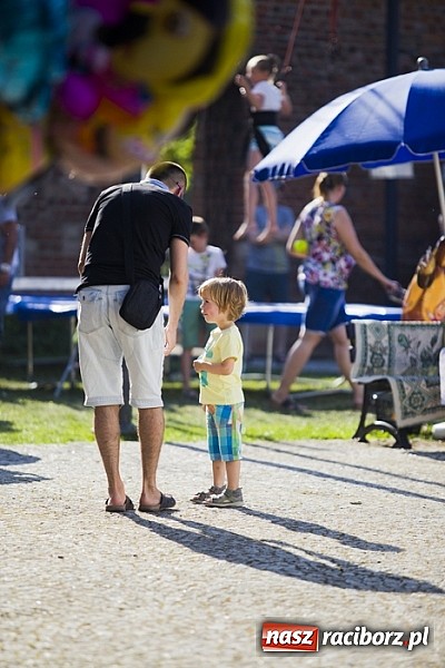 Zdjęcie w galerii na portalu naszraciborz.pl: Krzysztof Krawczyk i Zbigniew Wodecki gwiazdami 115. urodzin Banku Spółdzielczego w Raciborzu wiadomości z regionu