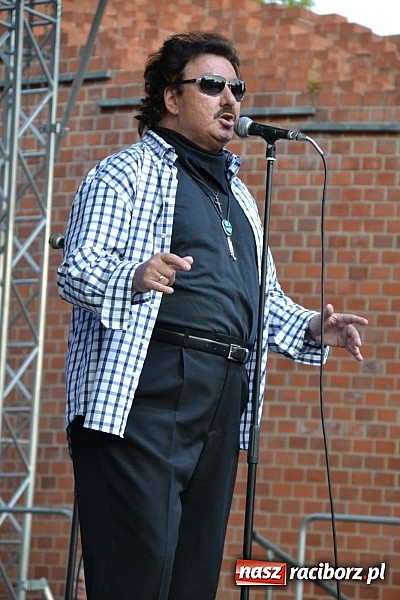 Zdjęcie w galerii na portalu naszraciborz.pl: Krzysztof Krawczyk i Zbigniew Wodecki gwiazdami 115. urodzin Banku Spółdzielczego w Raciborzu wiadomości z regionu