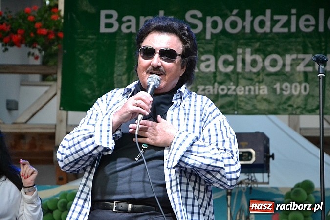 Zdjęcie w galerii na portalu naszraciborz.pl: Krzysztof Krawczyk i Zbigniew Wodecki gwiazdami 115. urodzin Banku Spółdzielczego w Raciborzu wiadomości z regionu