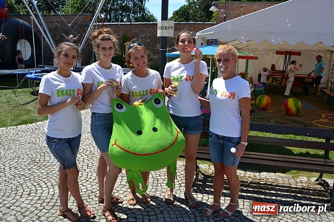 Zdjęcie w galerii na portalu naszraciborz.pl: Krzysztof Krawczyk i Zbigniew Wodecki gwiazdami 115. urodzin Banku Spółdzielczego w Raciborzu wiadomości z regionu