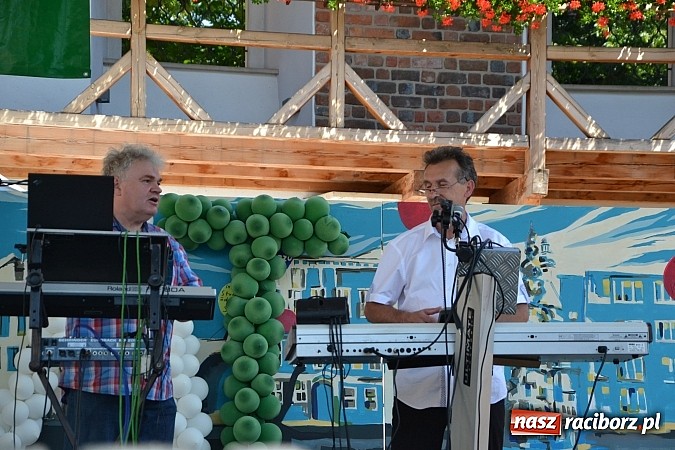 Zdjęcie w galerii na portalu naszraciborz.pl: Krzysztof Krawczyk i Zbigniew Wodecki gwiazdami 115. urodzin Banku Spółdzielczego w Raciborzu wiadomości z regionu