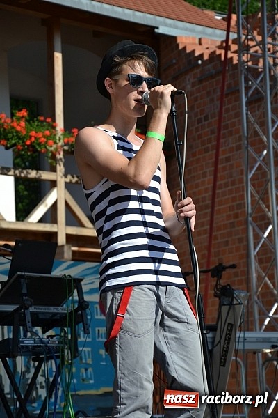 Zdjęcie w galerii na portalu naszraciborz.pl: Krzysztof Krawczyk i Zbigniew Wodecki gwiazdami 115. urodzin Banku Spółdzielczego w Raciborzu wiadomości z regionu