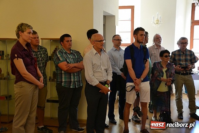 Zdjęcie w galerii na portalu naszraciborz.pl: Polsko-niemiecko-francuska ekspozycja otwarta - wernisaż wystawy na zamku  wiadomości z regionu