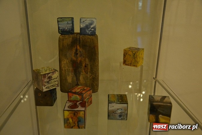 Zdjęcie w galerii na portalu naszraciborz.pl: Polsko-niemiecko-francuska ekspozycja otwarta - wernisaż wystawy na zamku  wiadomości z regionu