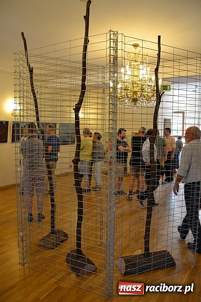 Zdjęcie w galerii na portalu naszraciborz.pl: Polsko-niemiecko-francuska ekspozycja otwarta - wernisaż wystawy na zamku  wiadomości z regionu