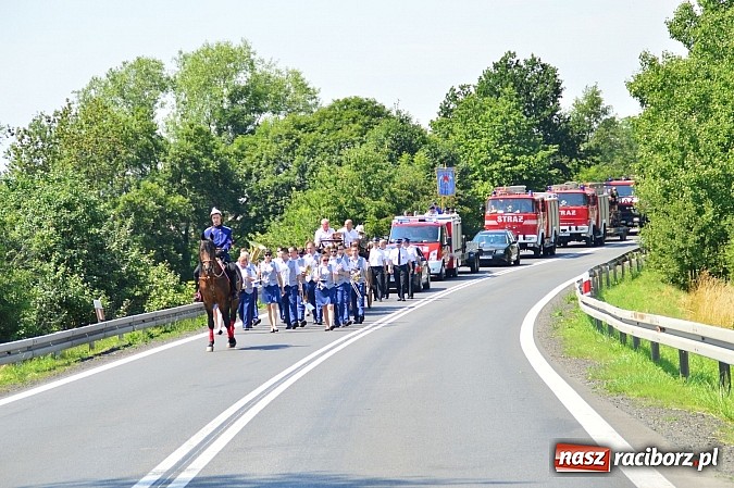 Zdjęcie w galerii na portalu naszraciborz.pl: Przewóz i Zabełków triumfował na Zawodach Sikawek Konnych w Bieńkowicach wiadomości z regionu