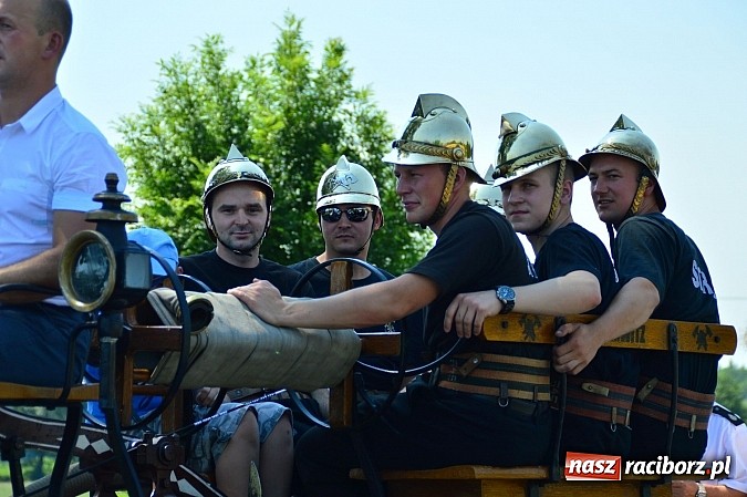 Zdjęcie w galerii na portalu naszraciborz.pl: Przewóz i Zabełków triumfował na Zawodach Sikawek Konnych w Bieńkowicach wiadomości z regionu