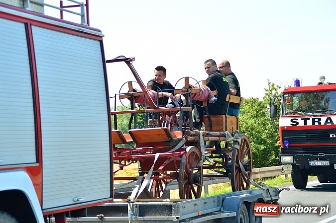 Zdjęcie w galerii na portalu naszraciborz.pl: Przewóz i Zabełków triumfował na Zawodach Sikawek Konnych w Bieńkowicach wiadomości z regionu
