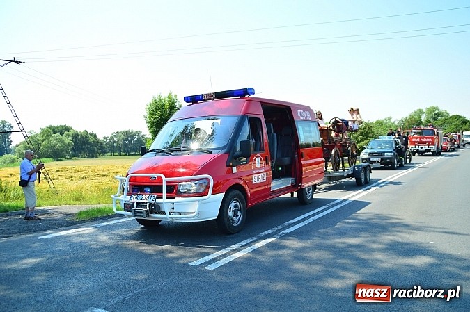 Zdjęcie w galerii na portalu naszraciborz.pl: Przewóz i Zabełków triumfował na Zawodach Sikawek Konnych w Bieńkowicach wiadomości z regionu