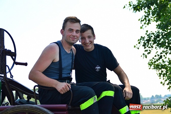 Zdjęcie w galerii na portalu naszraciborz.pl: Przewóz i Zabełków triumfował na Zawodach Sikawek Konnych w Bieńkowicach wiadomości z regionu