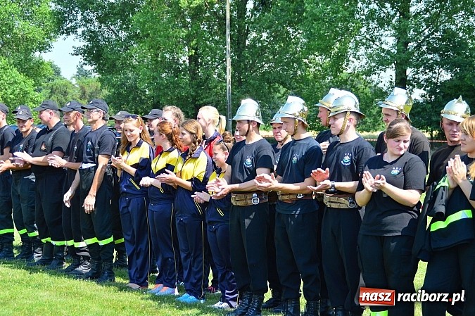 Zdjęcie w galerii na portalu naszraciborz.pl: Przewóz i Zabełków triumfował na Zawodach Sikawek Konnych w Bieńkowicach wiadomości z regionu