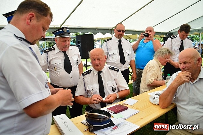 Zdjęcie w galerii na portalu naszraciborz.pl: Przewóz i Zabełków triumfował na Zawodach Sikawek Konnych w Bieńkowicach wiadomości z regionu