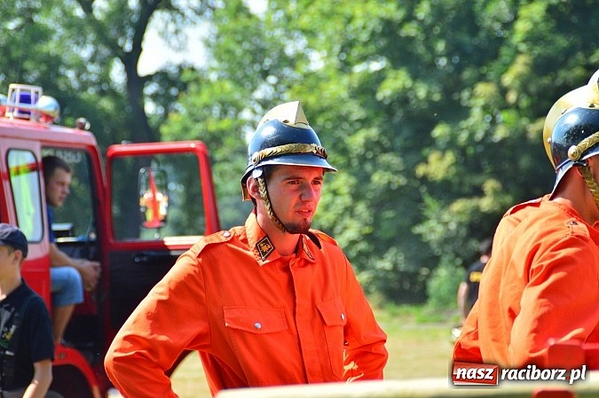 Zdjęcie w galerii na portalu naszraciborz.pl: Przewóz i Zabełków triumfował na Zawodach Sikawek Konnych w Bieńkowicach wiadomości z regionu