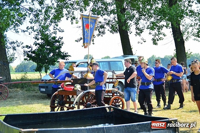 Zdjęcie w galerii na portalu naszraciborz.pl: Przewóz i Zabełków triumfował na Zawodach Sikawek Konnych w Bieńkowicach wiadomości z regionu