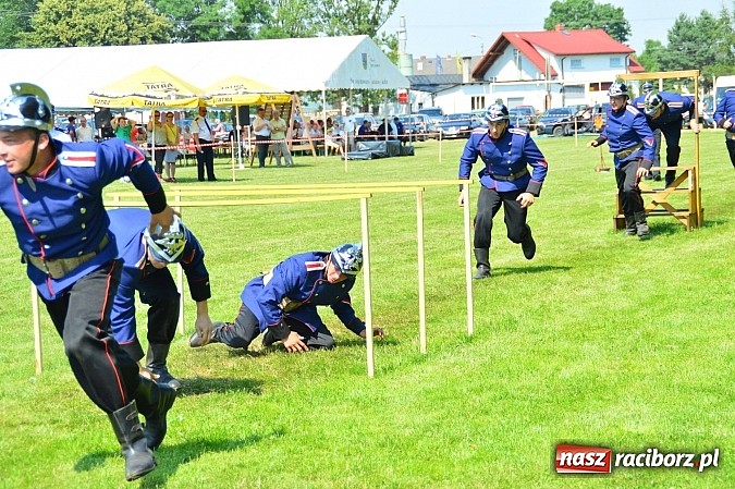 Zdjęcie w galerii na portalu naszraciborz.pl: Przewóz i Zabełków triumfował na Zawodach Sikawek Konnych w Bieńkowicach wiadomości z regionu