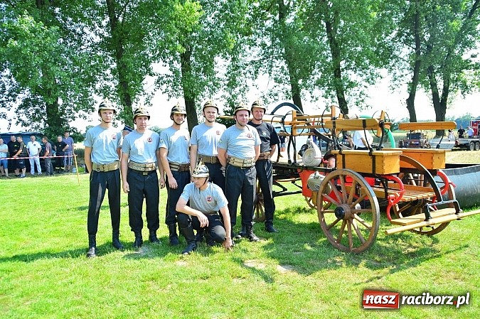 Zdjęcie w galerii na portalu naszraciborz.pl: Przewóz i Zabełków triumfował na Zawodach Sikawek Konnych w Bieńkowicach wiadomości z regionu