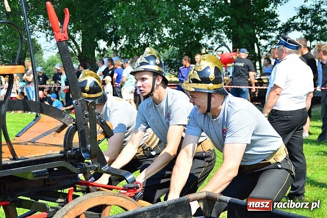 Zdjęcie w galerii na portalu naszraciborz.pl: Przewóz i Zabełków triumfował na Zawodach Sikawek Konnych w Bieńkowicach wiadomości z regionu