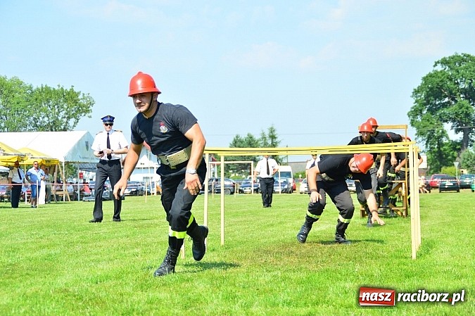 Zdjęcie w galerii na portalu naszraciborz.pl: Przewóz i Zabełków triumfował na Zawodach Sikawek Konnych w Bieńkowicach wiadomości z regionu
