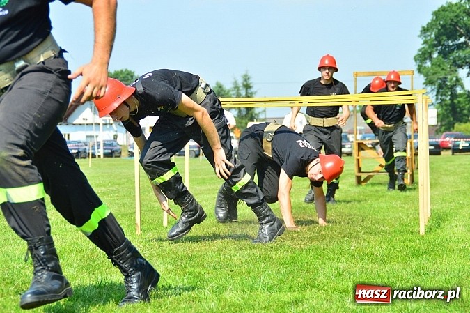 Zdjęcie w galerii na portalu naszraciborz.pl: Przewóz i Zabełków triumfował na Zawodach Sikawek Konnych w Bieńkowicach wiadomości z regionu