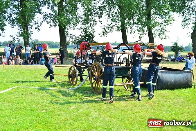 Zdjęcie w galerii na portalu naszraciborz.pl: Przewóz i Zabełków triumfował na Zawodach Sikawek Konnych w Bieńkowicach wiadomości z regionu