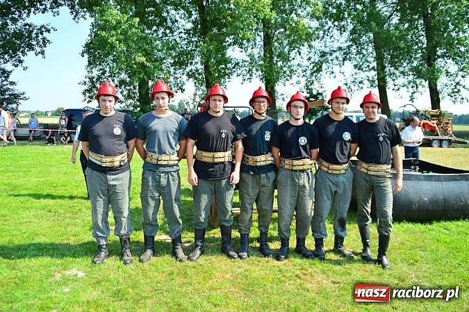 Zdjęcie w galerii na portalu naszraciborz.pl: Przewóz i Zabełków triumfował na Zawodach Sikawek Konnych w Bieńkowicach wiadomości z regionu