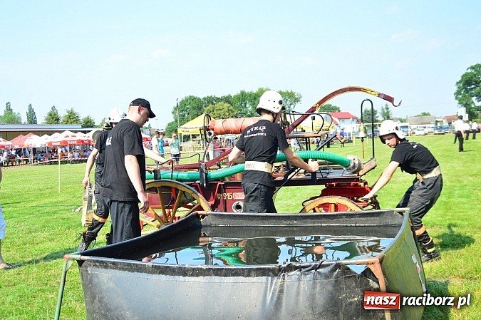 Zdjęcie w galerii na portalu naszraciborz.pl: Przewóz i Zabełków triumfował na Zawodach Sikawek Konnych w Bieńkowicach wiadomości z regionu