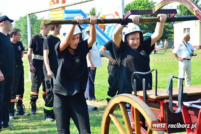Zdjęcie w galerii na portalu naszraciborz.pl: Przewóz i Zabełków triumfował na Zawodach Sikawek Konnych w Bieńkowicach wiadomości z regionu