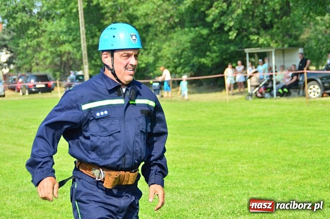 Zdjęcie w galerii na portalu naszraciborz.pl: Przewóz i Zabełków triumfował na Zawodach Sikawek Konnych w Bieńkowicach wiadomości z regionu