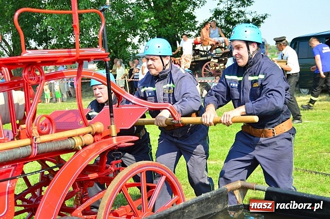 Zdjęcie w galerii na portalu naszraciborz.pl: Przewóz i Zabełków triumfował na Zawodach Sikawek Konnych w Bieńkowicach wiadomości z regionu