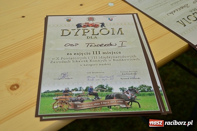 Zdjęcie w galerii na portalu naszraciborz.pl: Przewóz i Zabełków triumfował na Zawodach Sikawek Konnych w Bieńkowicach wiadomości z regionu