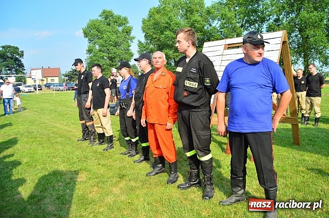 Zdjęcie w galerii na portalu naszraciborz.pl: Przewóz i Zabełków triumfował na Zawodach Sikawek Konnych w Bieńkowicach wiadomości z regionu