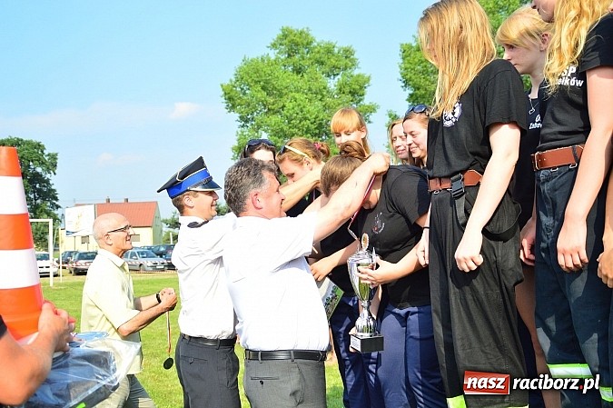 Zdjęcie w galerii na portalu naszraciborz.pl: Przewóz i Zabełków triumfował na Zawodach Sikawek Konnych w Bieńkowicach wiadomości z regionu