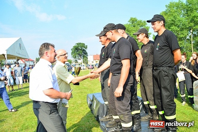 Zdjęcie w galerii na portalu naszraciborz.pl: Przewóz i Zabełków triumfował na Zawodach Sikawek Konnych w Bieńkowicach wiadomości z regionu