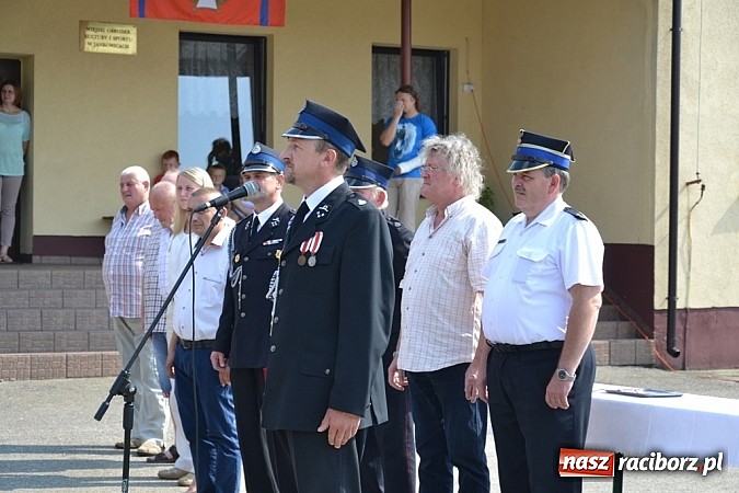 Zdjęcie w galerii na portalu naszraciborz.pl: Złoty medal dla sołtysa na dziesięciolecie sztandaru OSP wiadomości z regionu