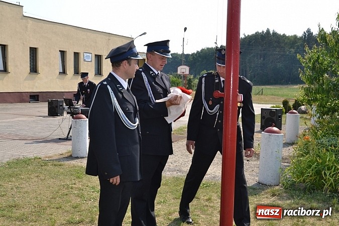 Zdjęcie w galerii na portalu naszraciborz.pl: Złoty medal dla sołtysa na dziesięciolecie sztandaru OSP wiadomości z regionu