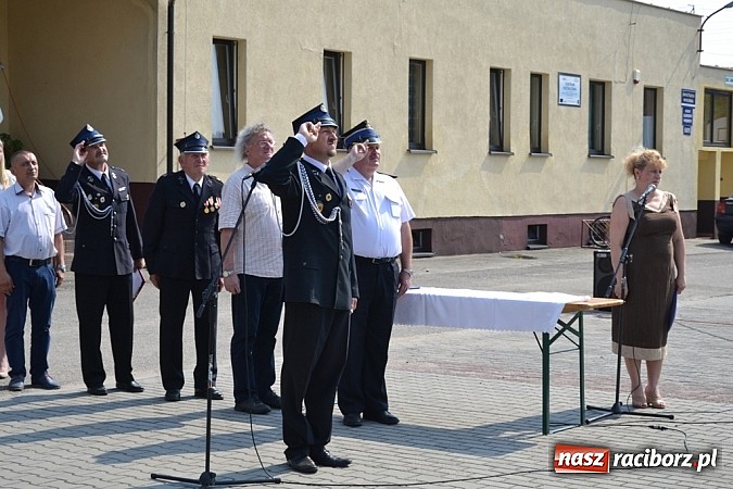 Zdjęcie w galerii na portalu naszraciborz.pl: Złoty medal dla sołtysa na dziesięciolecie sztandaru OSP wiadomości z regionu