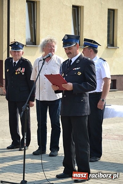 Zdjęcie w galerii na portalu naszraciborz.pl: Złoty medal dla sołtysa na dziesięciolecie sztandaru OSP wiadomości z regionu