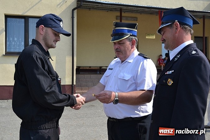 Zdjęcie w galerii na portalu naszraciborz.pl: Złoty medal dla sołtysa na dziesięciolecie sztandaru OSP wiadomości z regionu